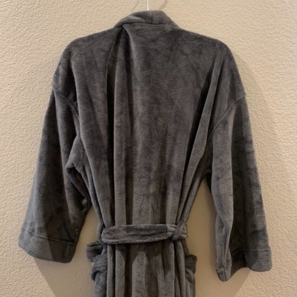 NWOT Super Soft Comfy Robe - Picture 2 of 6